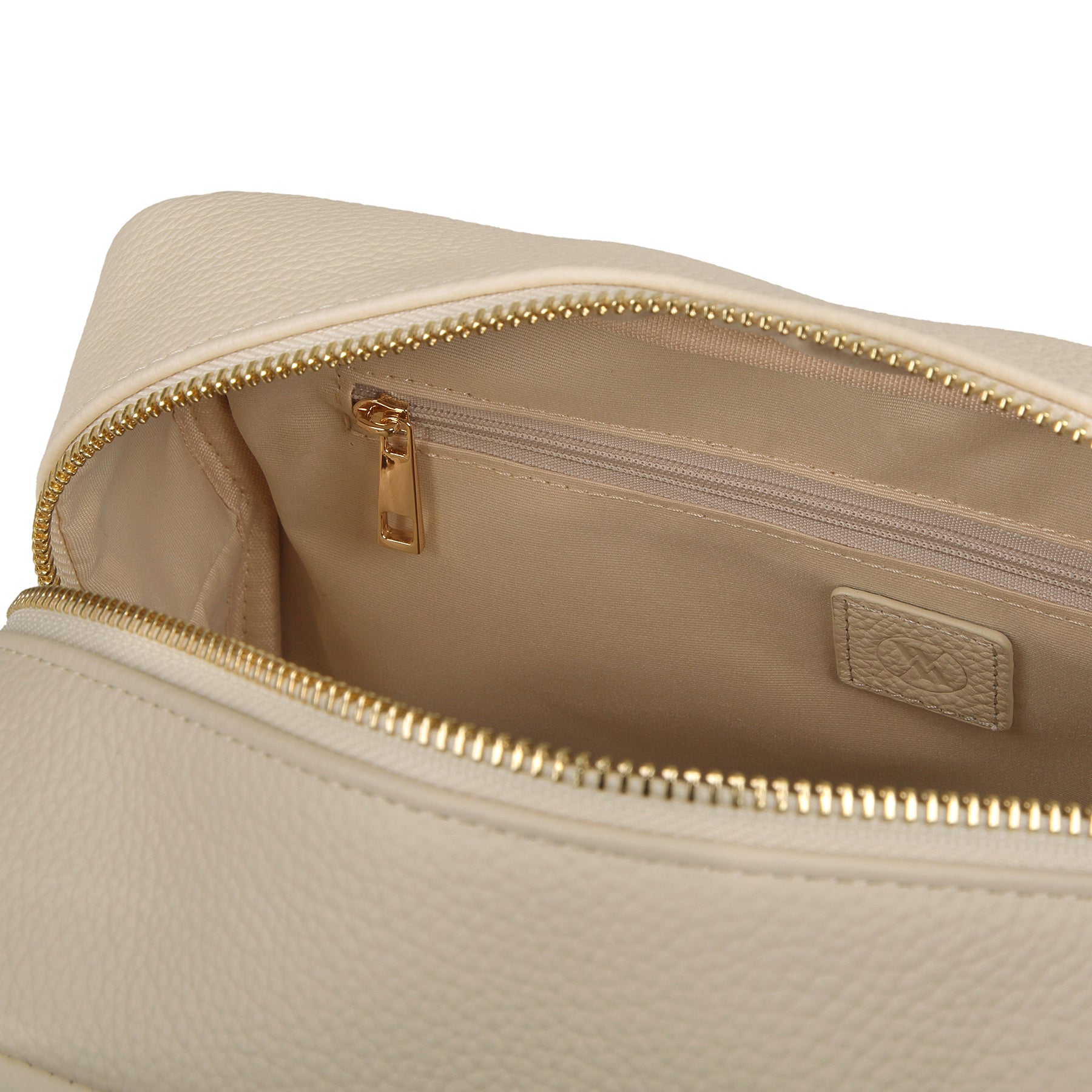 Cream Pebble Large Italian Leather Wash Bag