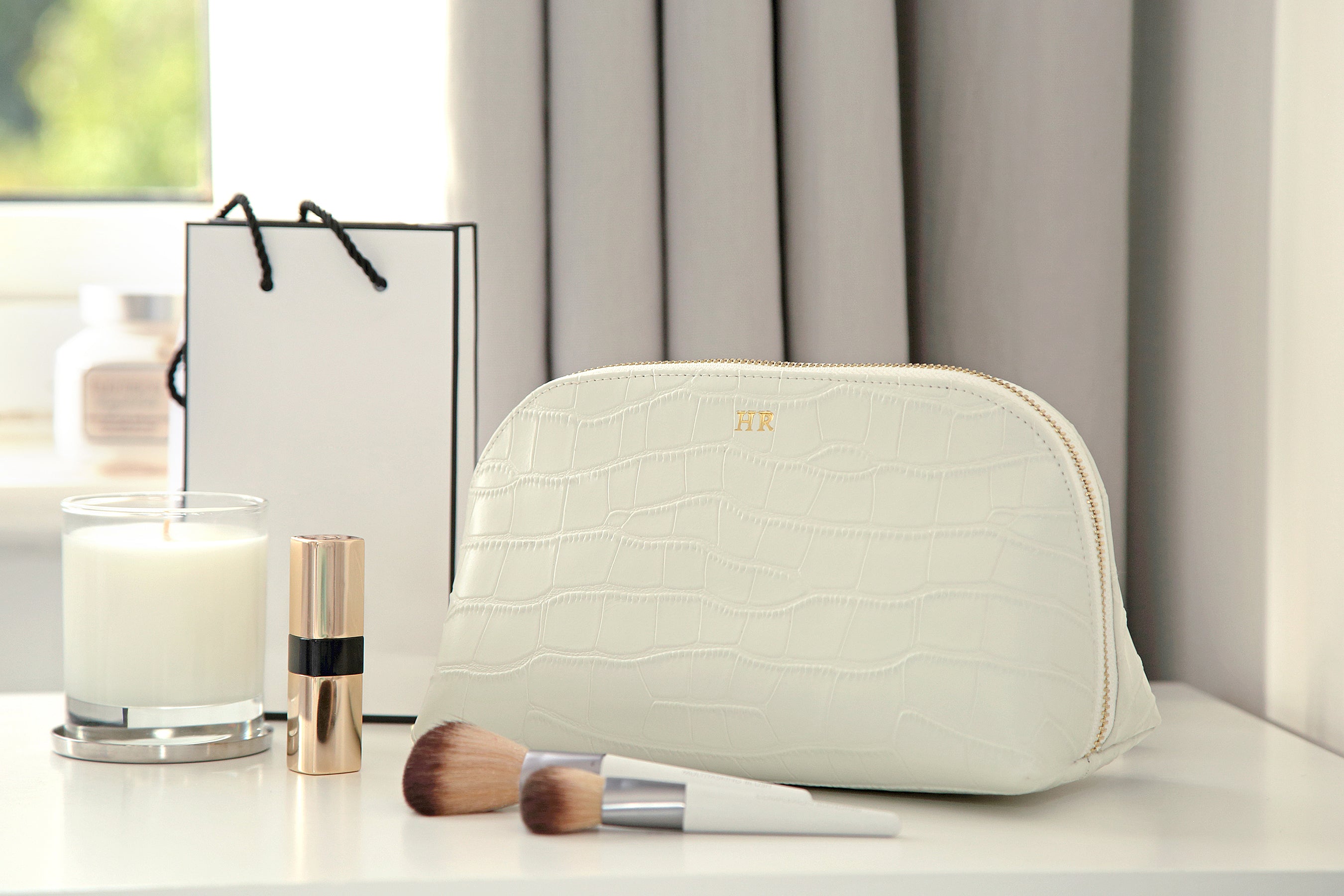 Cream Croc Leather Luxury Cosmetic Bag